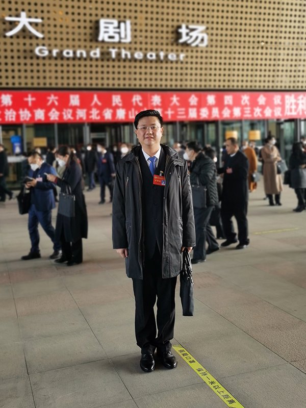 罗博扬.jpg