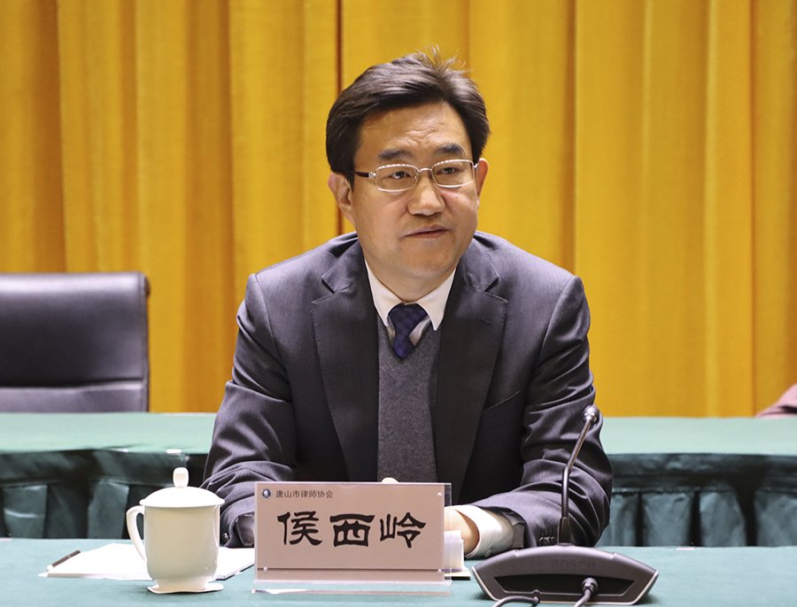 3、侯西岭.jpg
