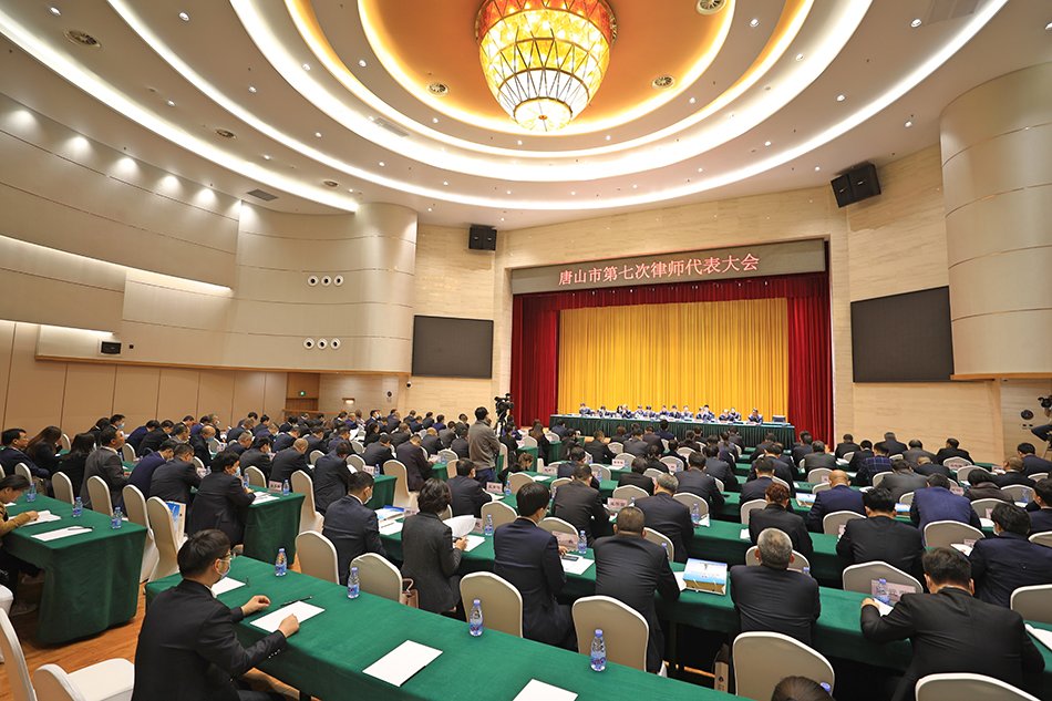 2、大会全景照片.jpg
