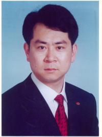 王斌