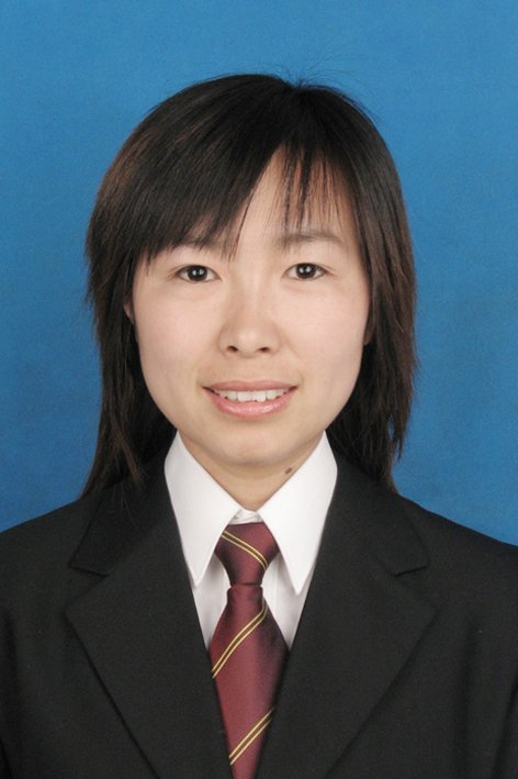 李卫佳