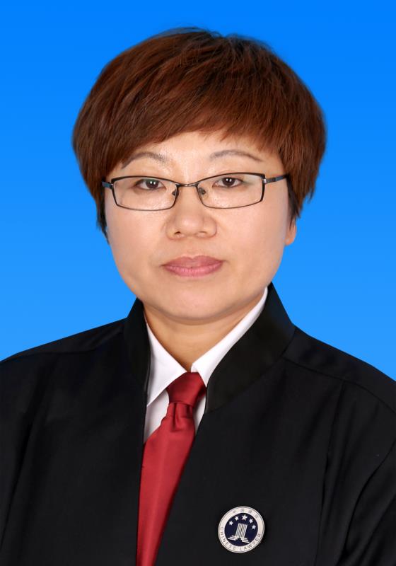李莉