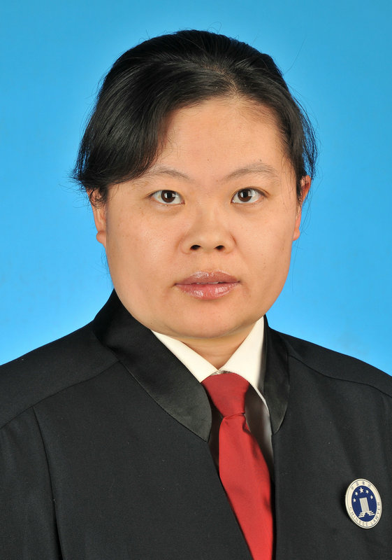 李莉
