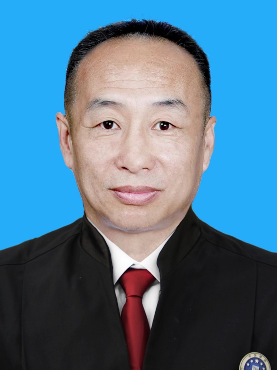 王建新