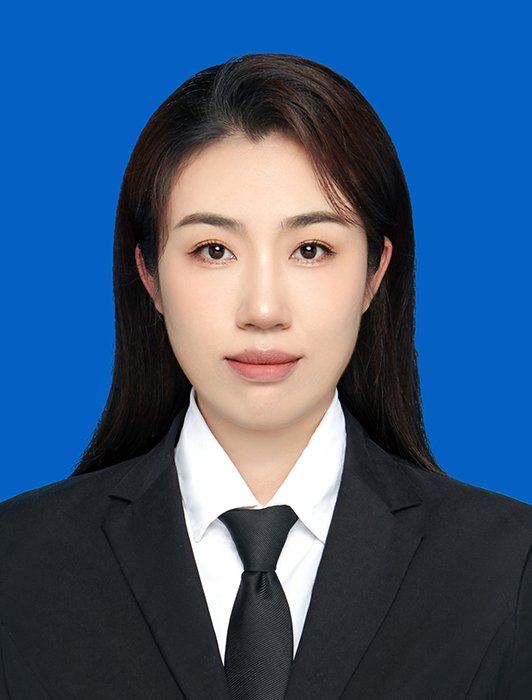李倩