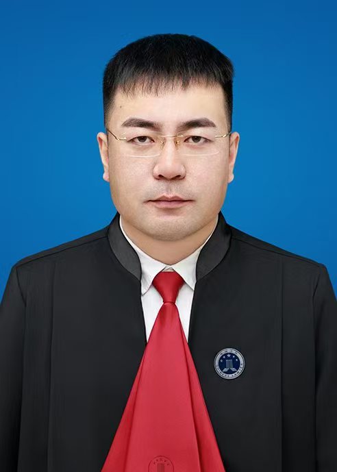 康大鹏