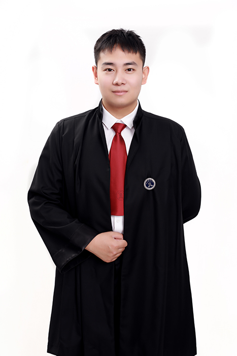 梁鑫洋